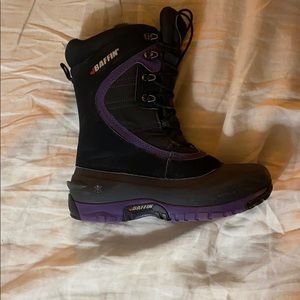 Baffin Boots black and purple size 7